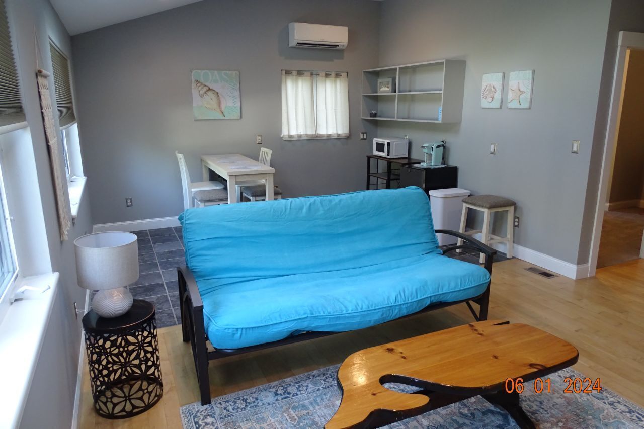 Coastal Quiet Retreat