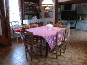 Dining - 4 Bedroom Agritourism property in Conteville (Conteville)