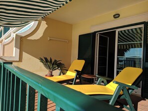 Terrace/patio - Ericeira II - Horizonte Mar - Apartment With Pool, 150m From Beach (Ericeira)