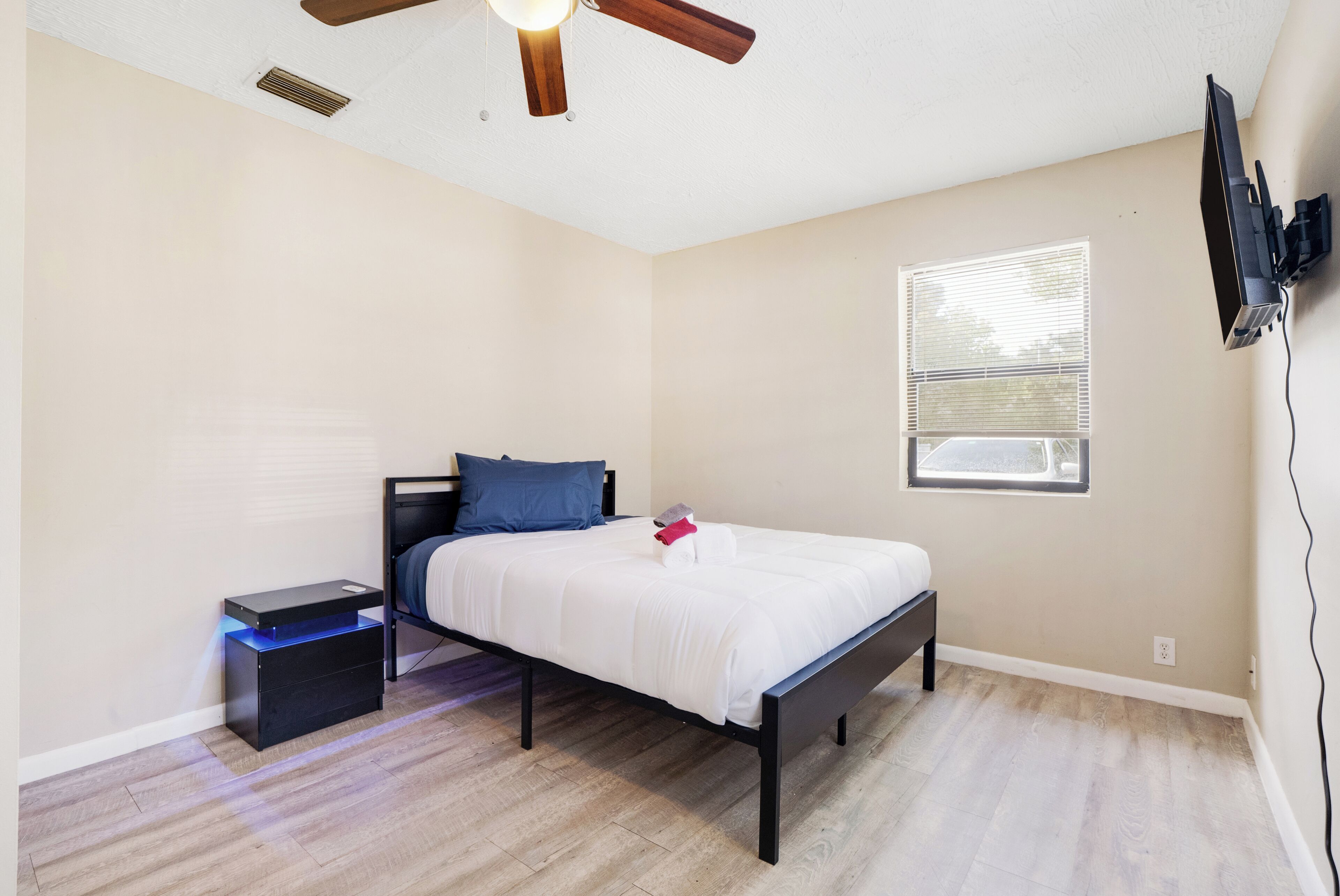 Urban Family Getaway in Prime Location Near Hard Rock & Busch Gardens