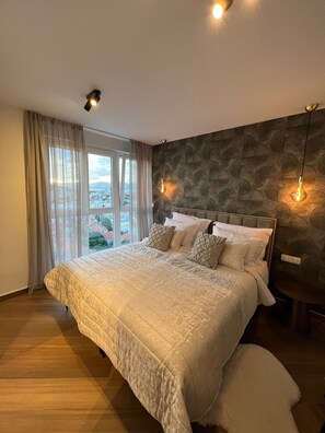 2 soverom, strykejern/-brett, wi-fi og sengetøy