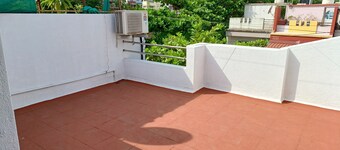 2 BHK house, WFH in Peaceful place,Wakad 20km,Hinjewadi Ph II 25km,Lonavala 29km