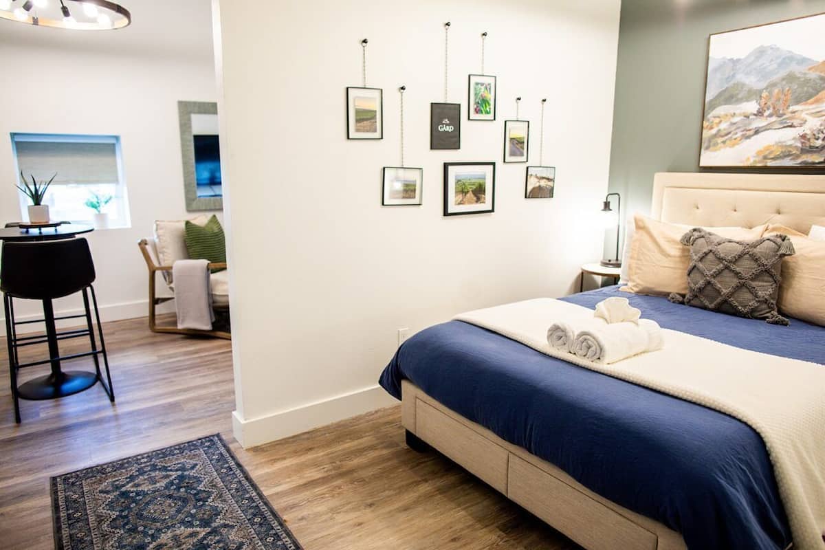 Deluxe-Apartment | 1 Schlafzimmer, individuell dekoriert, individuell eingerichtet