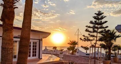 4-Casita By The Sea, Pet Friendly, Romantic Getaway!