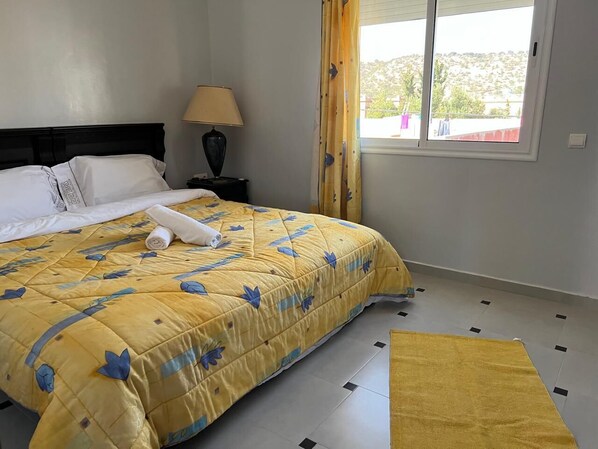 2 habitaciones, wifi y ropa de cama