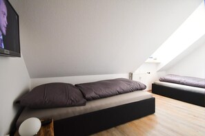 2 間睡房、可攜式嬰兒床、免費 Wi-Fi