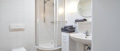 Een douche, een haardroger