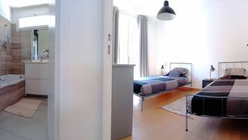 3 chambres, lit parapluie, Wi-Fi gratuit, draps fournis