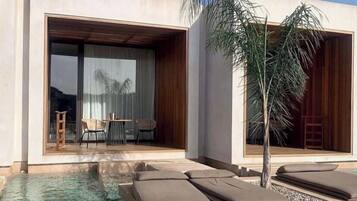 Luxury Suite, Ocean View | 1 bedroom, Frette Italian sheets, premium bedding, Select Comfort beds