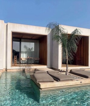 Luxury Suite, Ocean View | 1 bedroom, Frette Italian sheets, premium bedding, Select Comfort beds