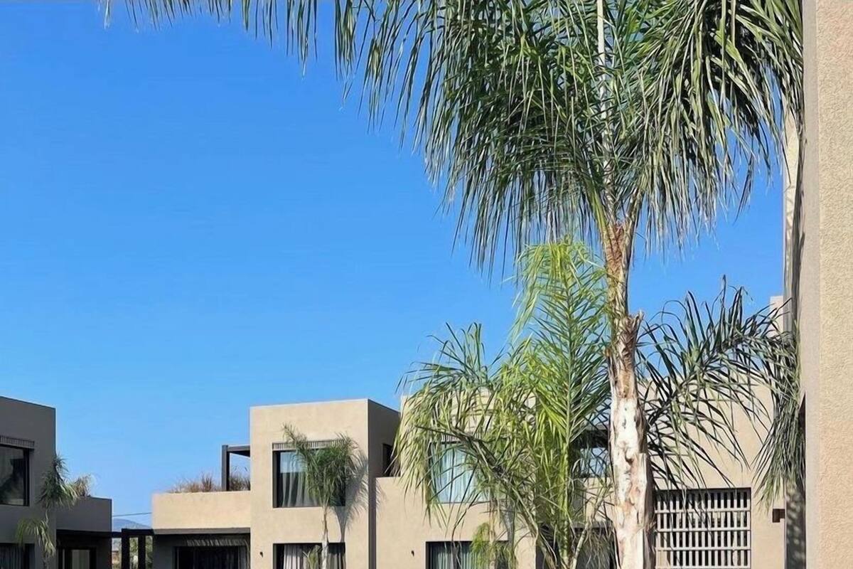 Luxury Apartment, Ocean View | 1 bedroom, Frette Italian sheets, premium bedding, Select Comfort beds