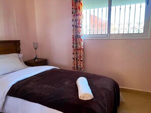 Comfort Apartment, 2 Bedrooms, Terrace, Mountain View | 2 bedrooms, Egyptian cotton sheets, premium bedding, down comforters - SINIM HOUSE (Taghazout)
