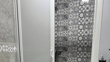 Presidential Apartment, 2 Bedrooms, Terrace, Mountain View | Bathroom | Shower, rainfall showerhead, hair dryer, towels