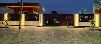 ANIRA Hotel & Suites