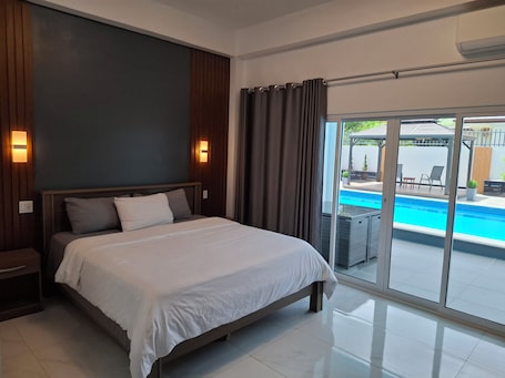 Terrace/patio. ANIRA Hotel & Suites