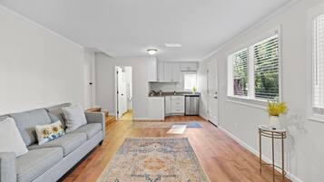 Smart TV, fireplace, offices