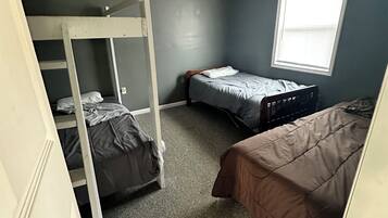 2 bedrooms, bed sheets