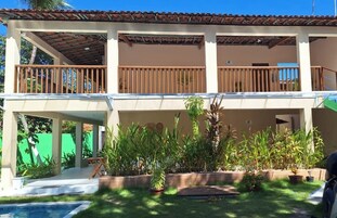 Fachada da propriedade