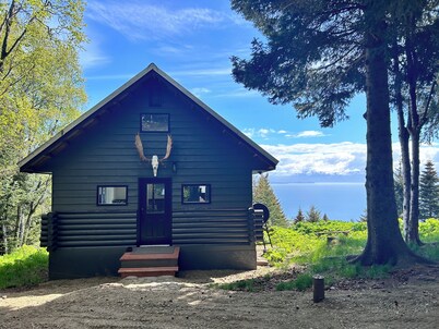Cozy home with a view, newly remodeled.