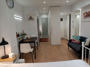Comfort Studio - Urban MetroStay (Athens)