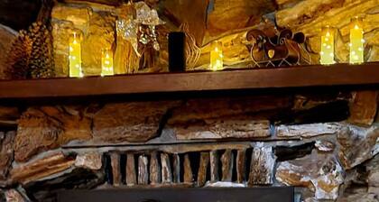 Scotts Flat Lakeside Retreat