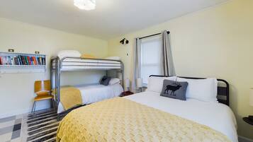 2 quartos, berço de viagem, Wi-Fi de cortesia, roupa de cama