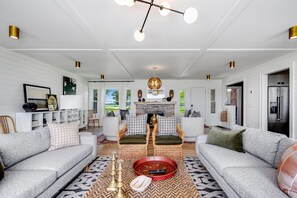 Smart TV, fireplace, books