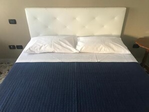 2 Schlafzimmer, Schreibtisch, kostenloses WLAN, Bettwäsche