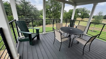 Superior Cabin | Terrace/patio