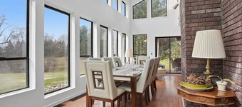Summit Sanctuary: EV Ready Mountain Views