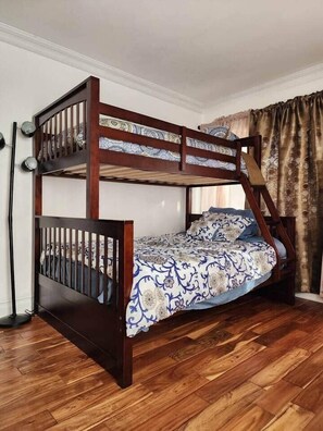 4 bedrooms, in-room safe, iron/ironing board, free WiFi