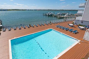 Pool - Assateague House 204 2BR 2BA Bayfront Condo w/pool (Ocean City)
