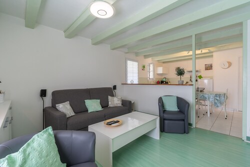 Maison de vacances 'L'Olivier' avec terrasse privée, Wi-Fi et climatisation