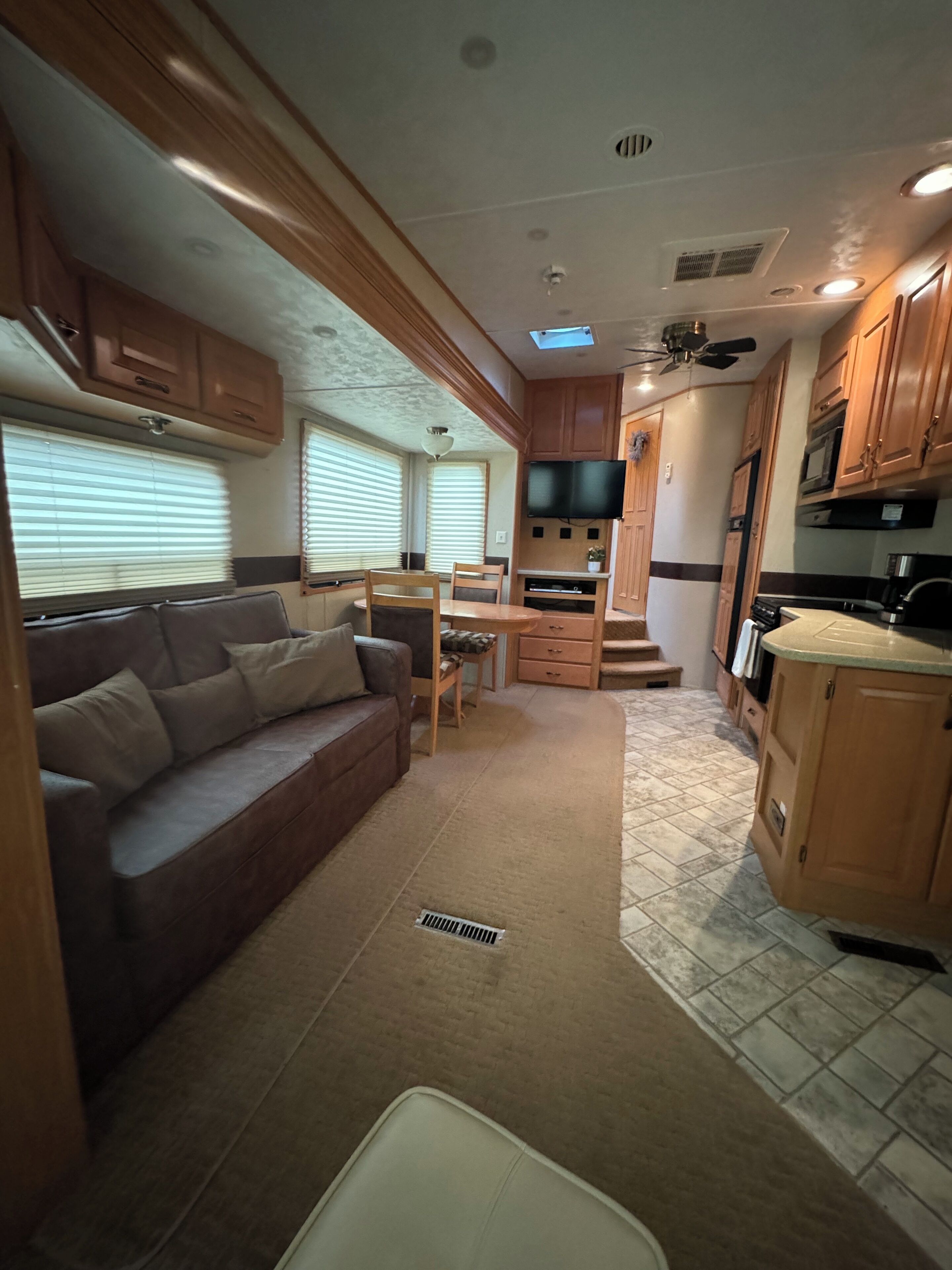 Smart TV y reproductor de DVD 