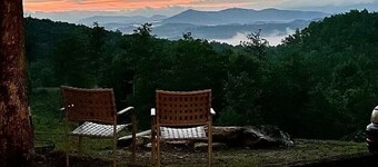 SxS Lover's Paradise. Private home minutes from Royal Blue & Tackett Creek.