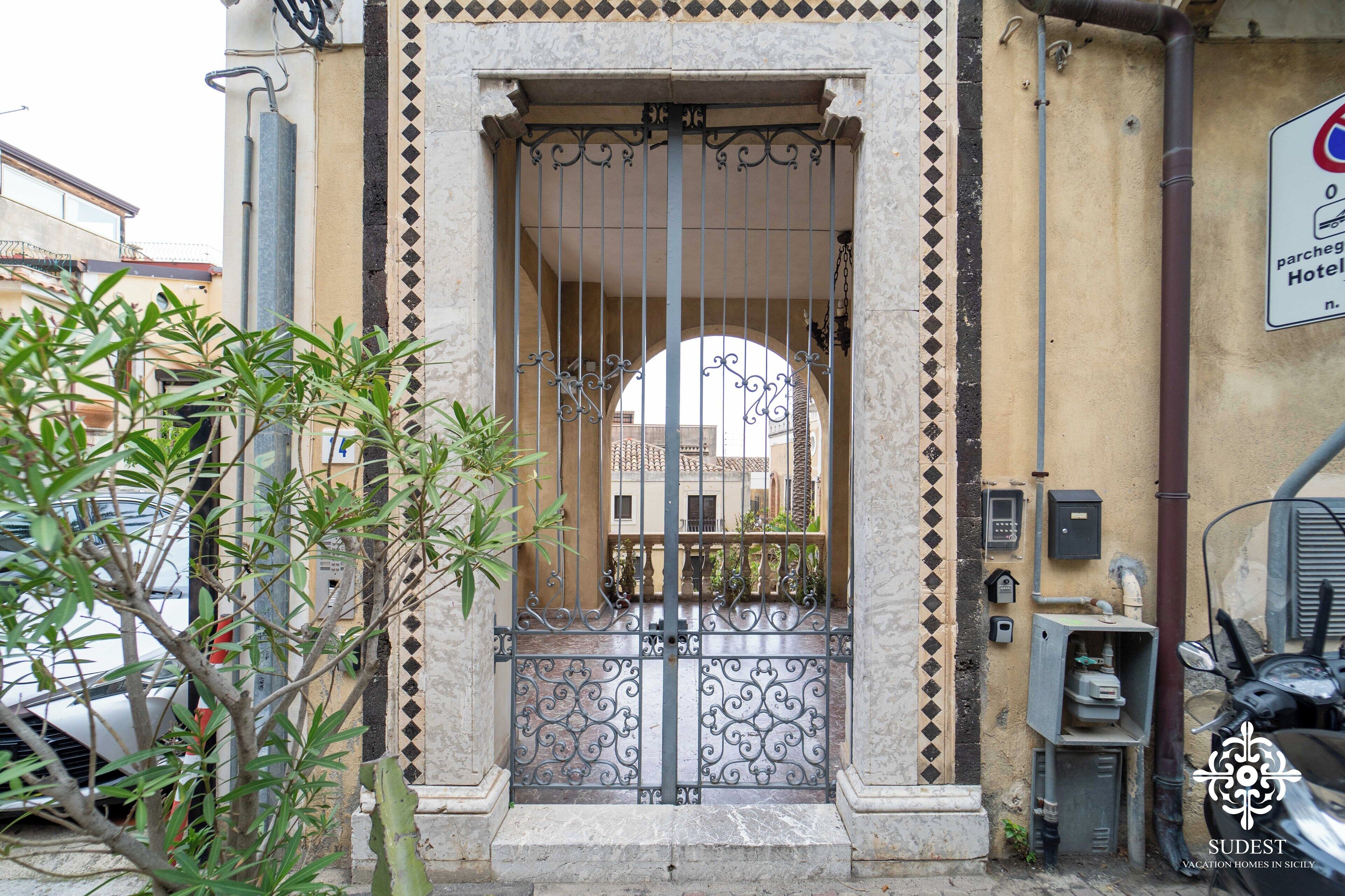 Facciata della struttura