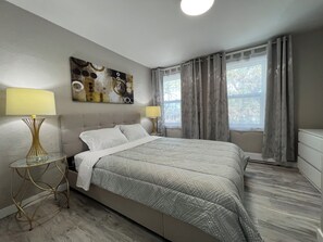 2 bedrooms, desk, iron/ironing board, free WiFi