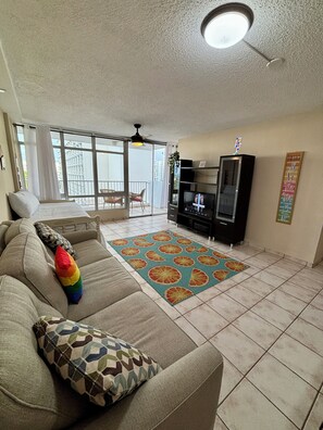 تلفزيون ذكي