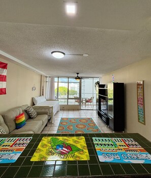 تلفزيون ذكي