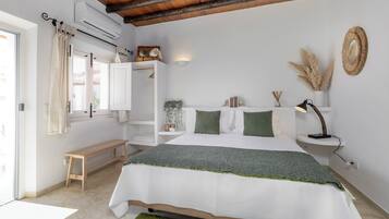 Suite Queen Deluxe | 1 habitación y decoración personalizada
