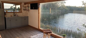 Luna’s Ranch - Little Lake House