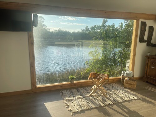 Luna’s Ranch - Little Lake House