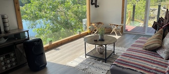 Luna’s Ranch - Little Lake House