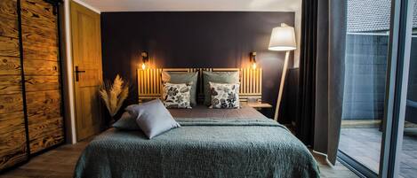 1 slaapkamer, een strijkplank/strijkijzer, reisbedje, gratis wifi