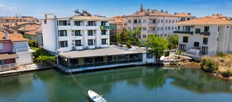 Olive Branch Hotel