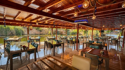 Olive Branch Hotel