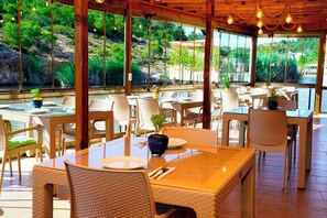 Restaurant - Olive Branch Hotel (Ayvalik)
