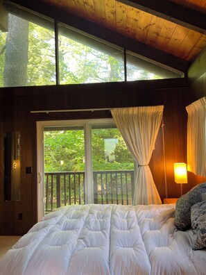 4 chambres, fer et planche à repasser, Wi-Fi gratuit, draps fournis