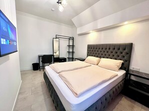 Habitació doble | Habitacions insonoritzades, wifi gratuïta i roba de llit 