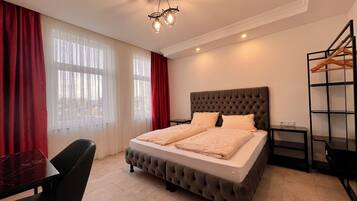 Chambres insonorisées, Wi-Fi gratuit, draps fournis